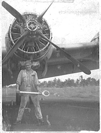 Image:Dlk with prop wrench.jpg